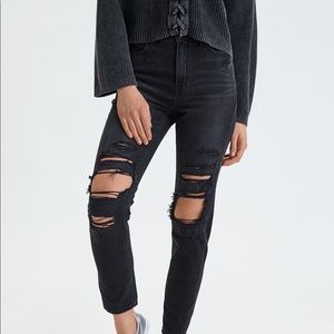American Eagle Mom Jeans